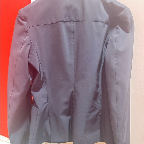 Prada Black Tailored Double ButtonBlazer with Notched Lapels. Size 38 - Picture 3 of 4